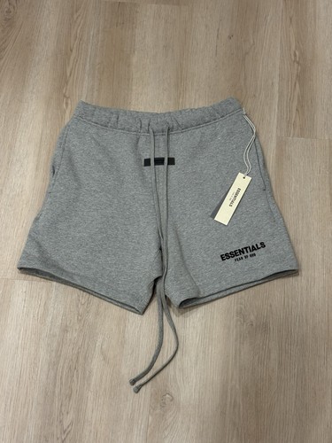Pantaloncini nuovi con